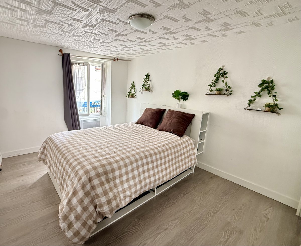 STUDIO 28 m² – EMPLACEMENT N°1 AUX LILAS